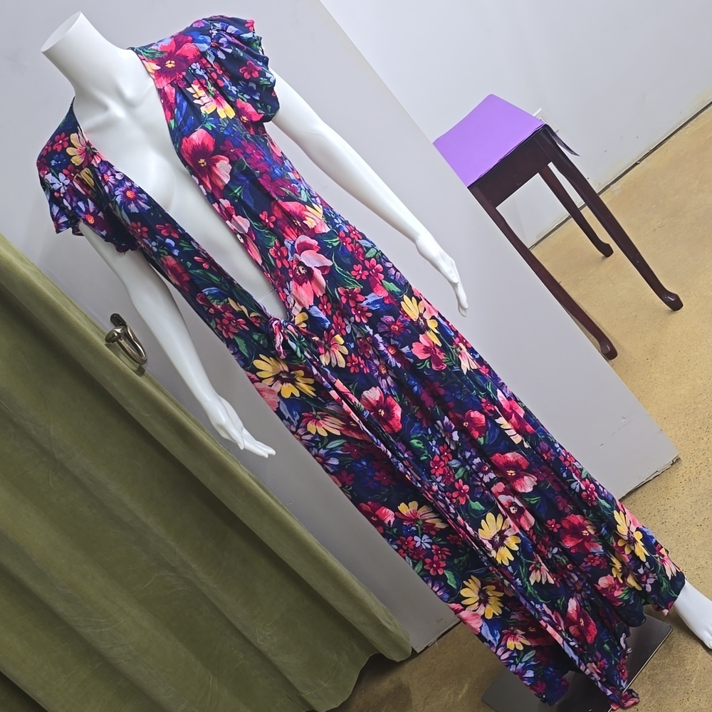 Eva Mendes 100% Rayon Long Short Sleeve Multi-Color Floral Duster Size Large